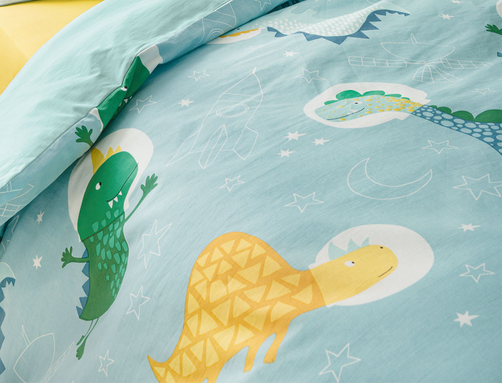 Dinos dans l'espace