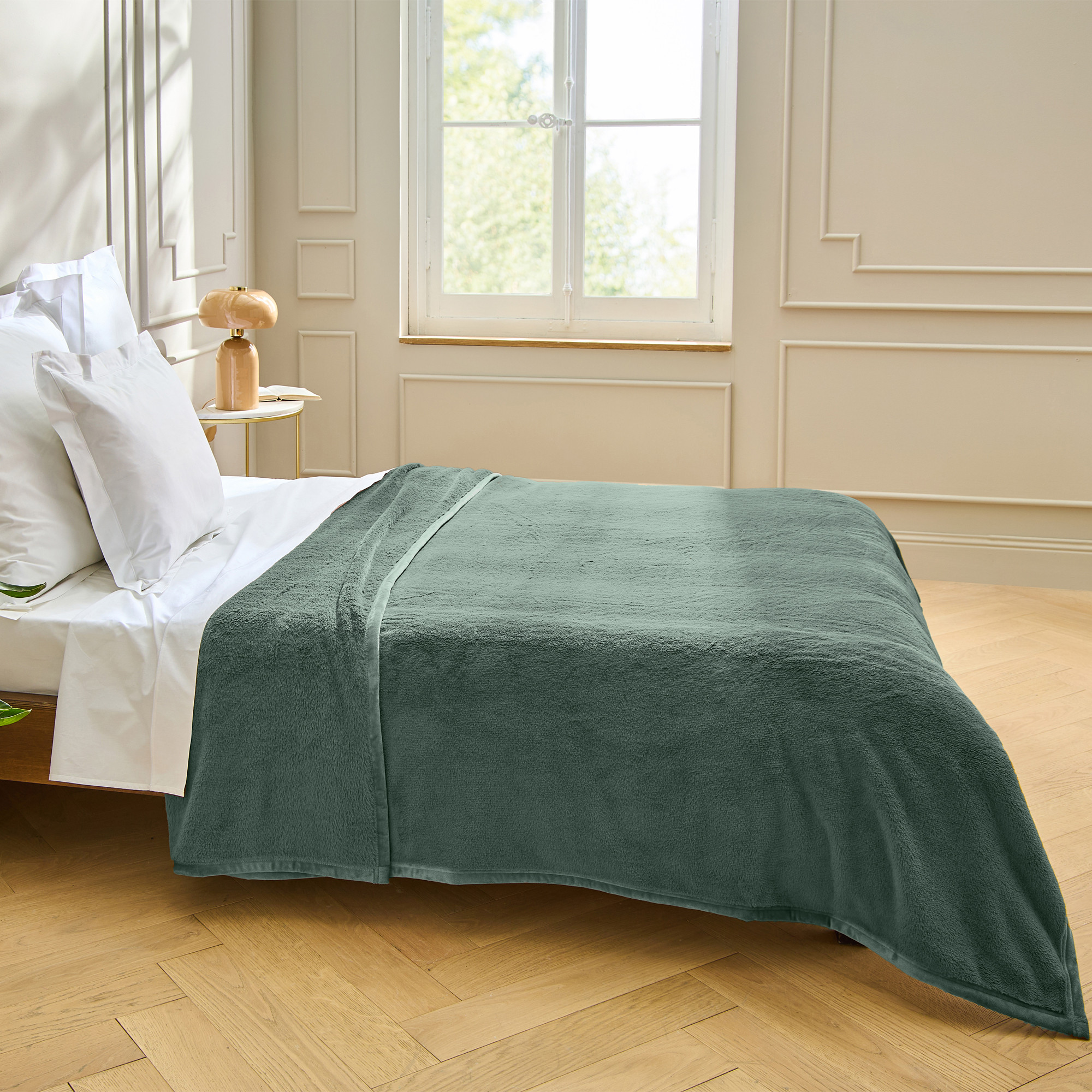 Decke  Wohlfühlparadies  aus 100% Fleece