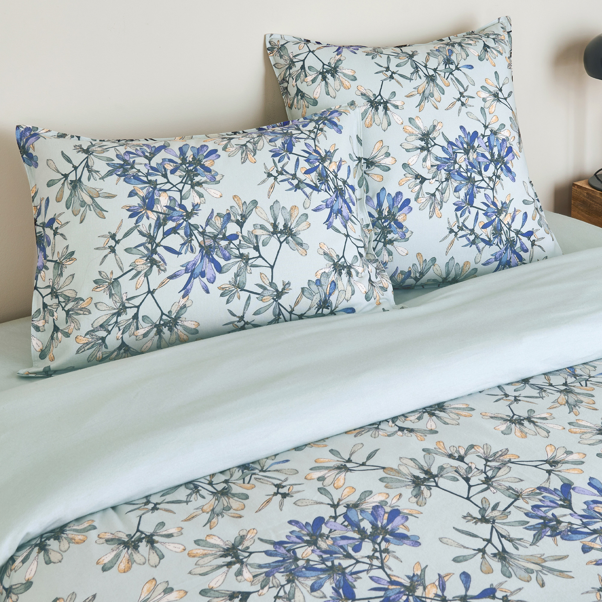 Kissenbezug  Botanische Poesie  100 % Baumwolle – Flanellqualität (170 g/m²)
