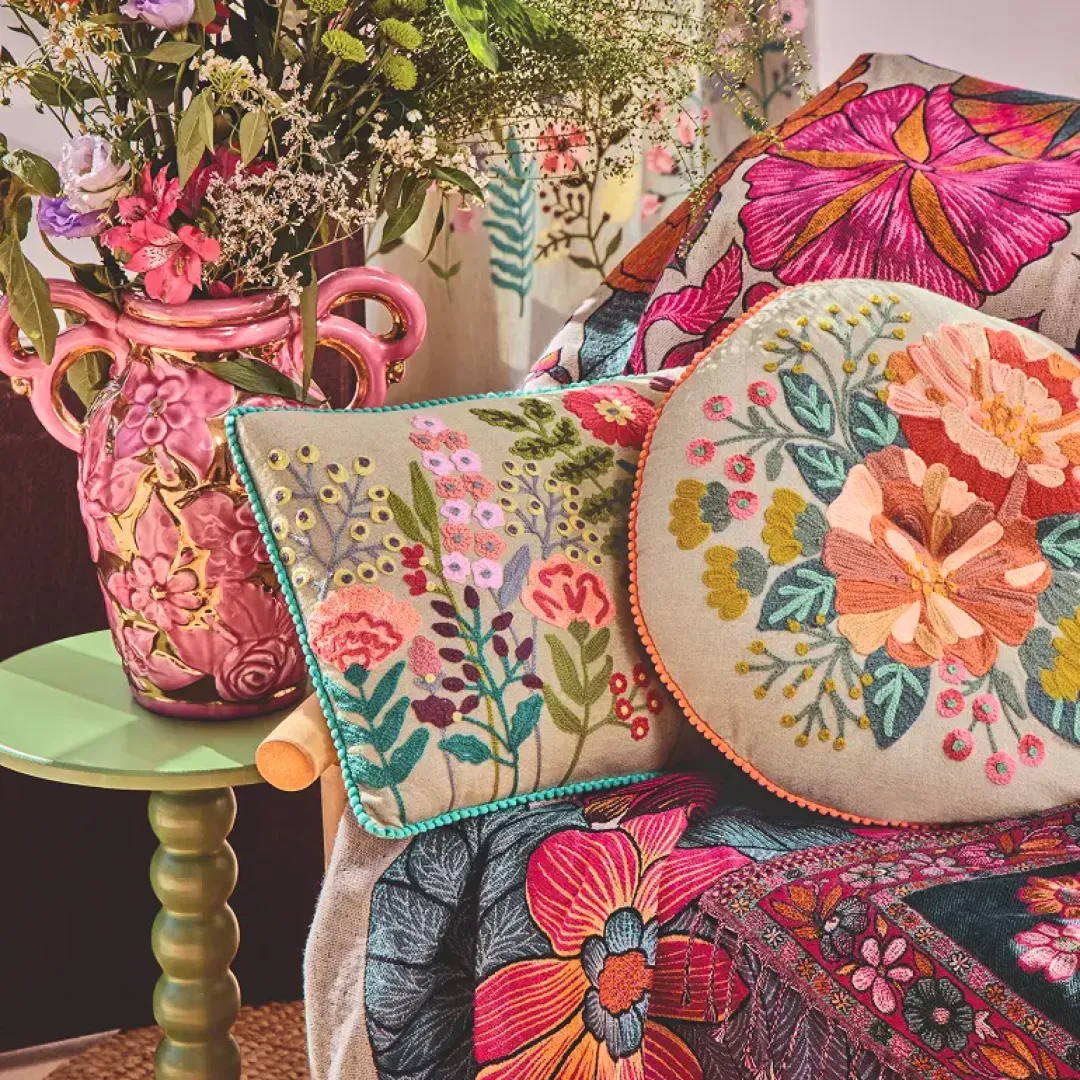 Ambiance Flânerie — coussins brodés