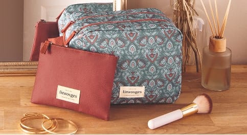 Vanity et trousse offerts