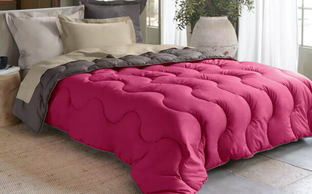 Zweifarbige Bettdecke