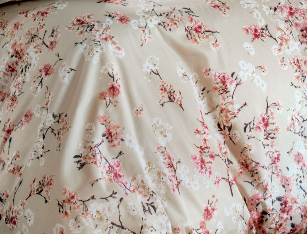 Satin-Bettbezug mit Blumenmotiv Japanische Blüte