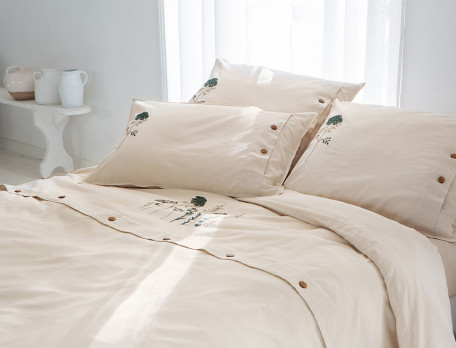 Bio-Baumwolle-Bettbezug mit Streifen und Pflanzeistickerei Kräuterwiese