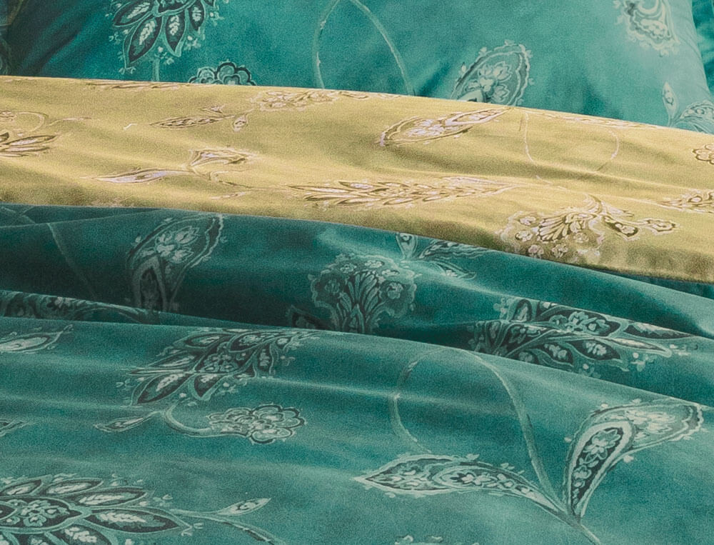Perkal-Bettbezug mit Blumenmotiv Smaragd
