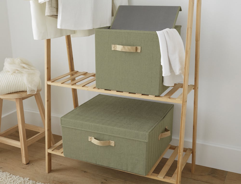 /fr/la-chambre/rangement-dressing/boite-rigide-la-buanderie/