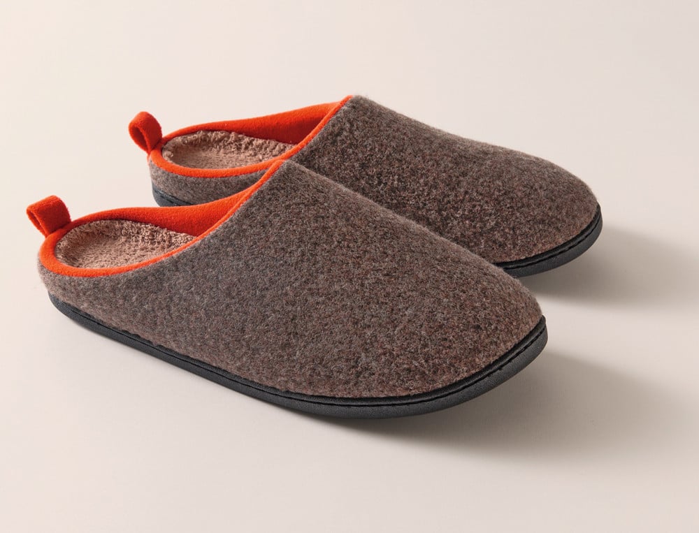 /fr/les-vetements-d-interieur/homme/chausson-et-accessoires/chaussons-balade-automnale/