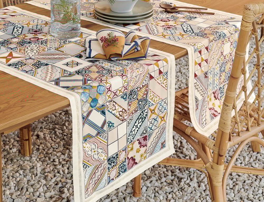 /fr/la-table/chemin-de-table/chemin-de-table-azulejos/