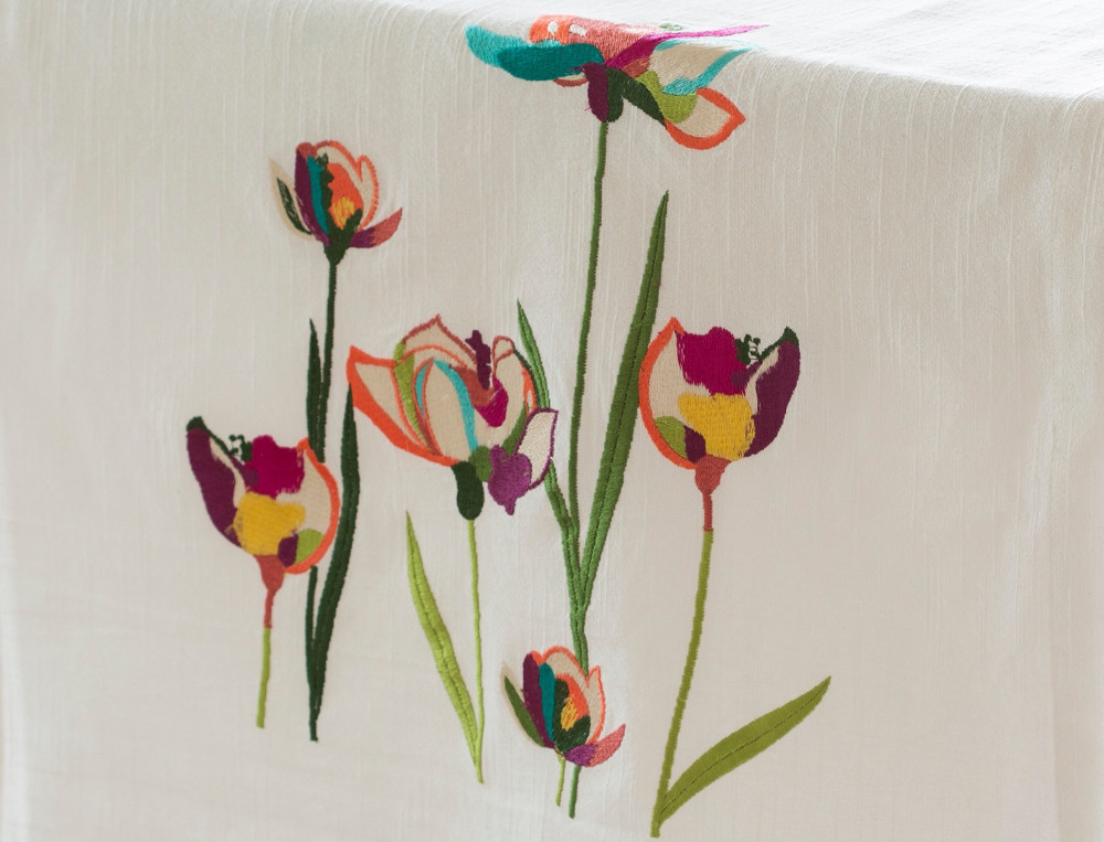/fr/la-table/chemin-de-table/chemin-de-table-eclosion-d-artiste/