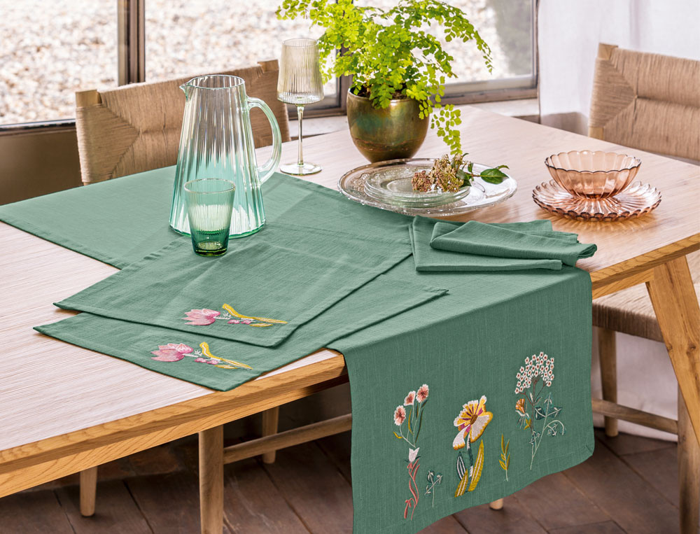 /fr/la-table/chemin-de-table/chemin-de-table-farandole-feerique/
