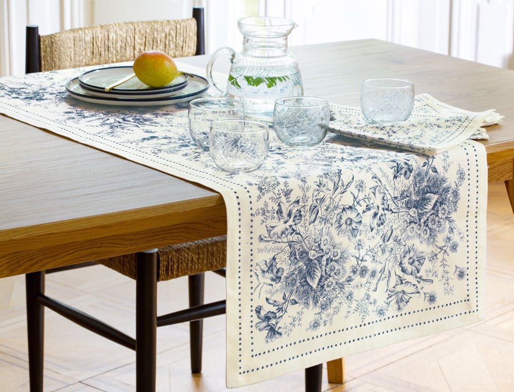/fr/la-table/chemin-de-table/chemin-de-table-la-table-de-louise/