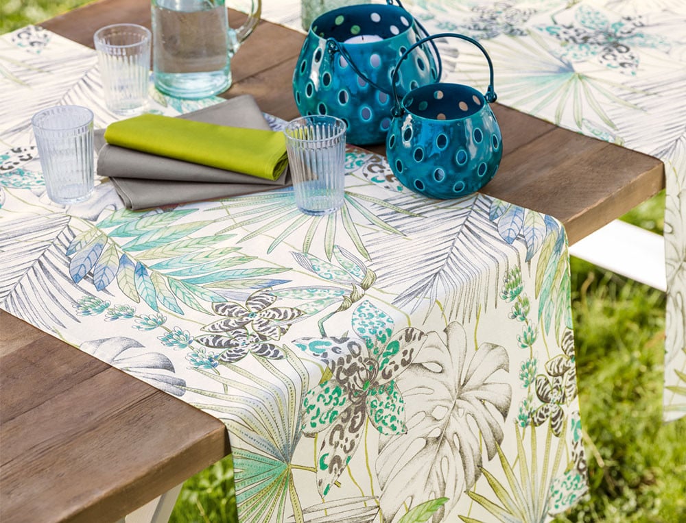 /fr/la-table/chemin-de-table/chemin-de-table-saveurs-d-ailleurs/