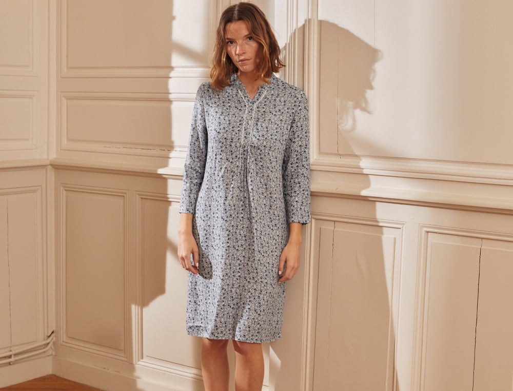 /fr/les-vetements-d-interieur/femme/chemise-de-nuit/chemise-de-nuit-souffle-d-encre/