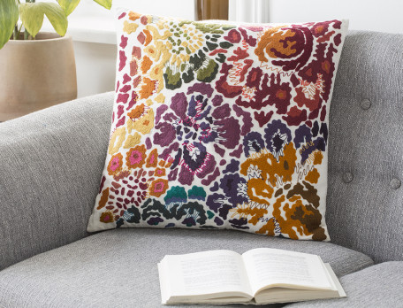 Coussin brodé dos uni blanc En Lubéron