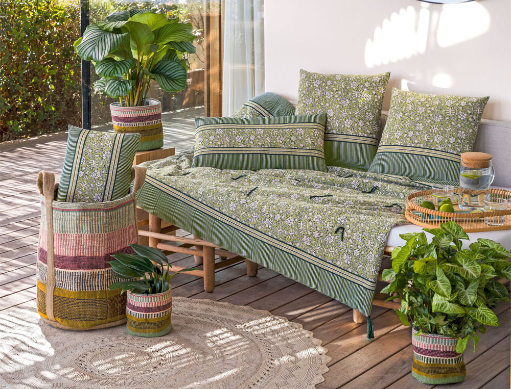 /fr/la-deco/coussins/coussin-carre-matcha/
