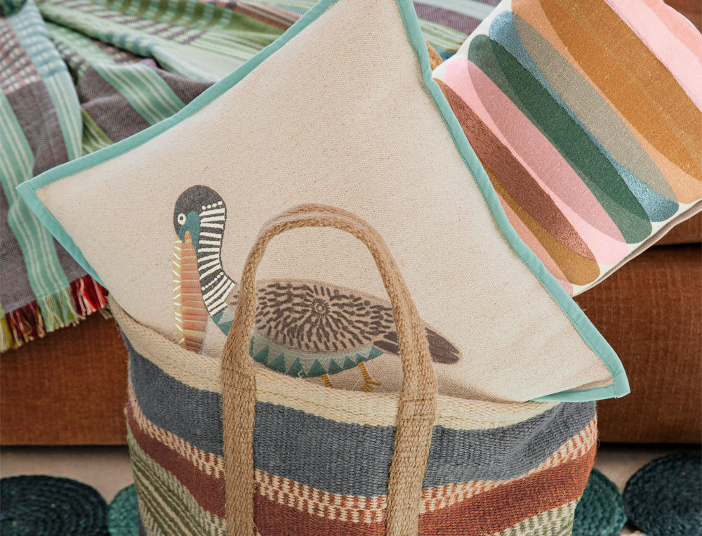 /fr/la-deco/coussins/coussin-pelican-au-naturel/