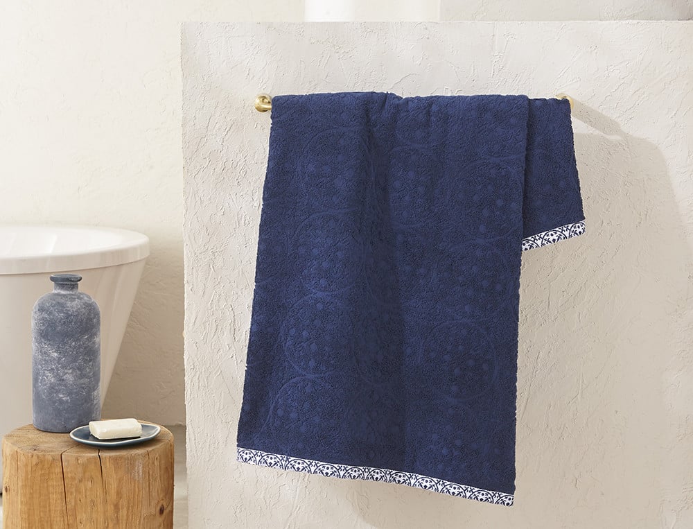 Drap de bain ciselé 100% coton 500g/m2  Les bleus de Nîmes