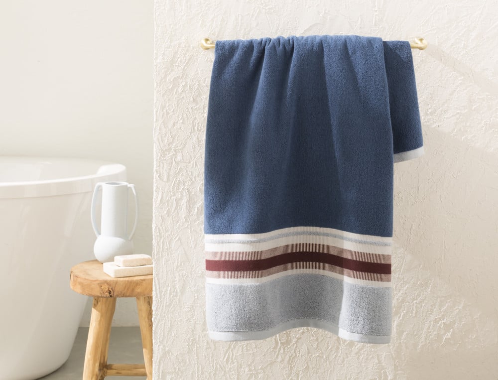 /fr/la-salle-de-bain/linge-de-toilette/linge-de-toilette-fantaisie/linge-de-bain-jacquard-bleu-evasion/