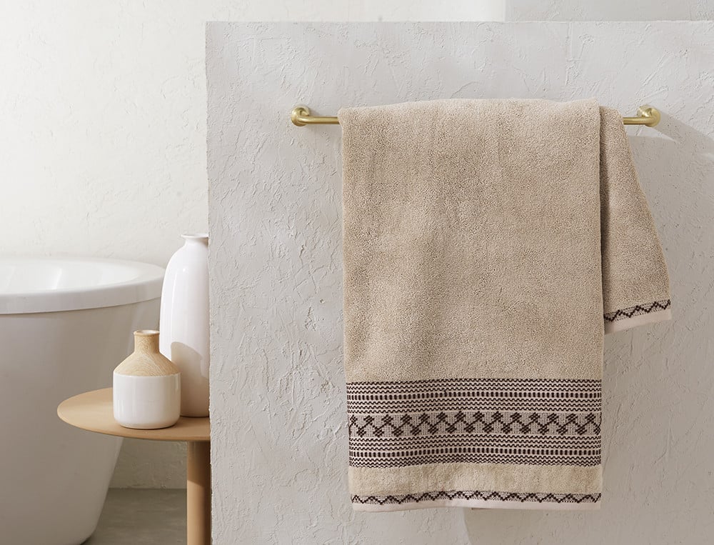 /fr/la-salle-de-bain/drap-de-bain/drap-de-bain-liteau-nuit-a-vienne/