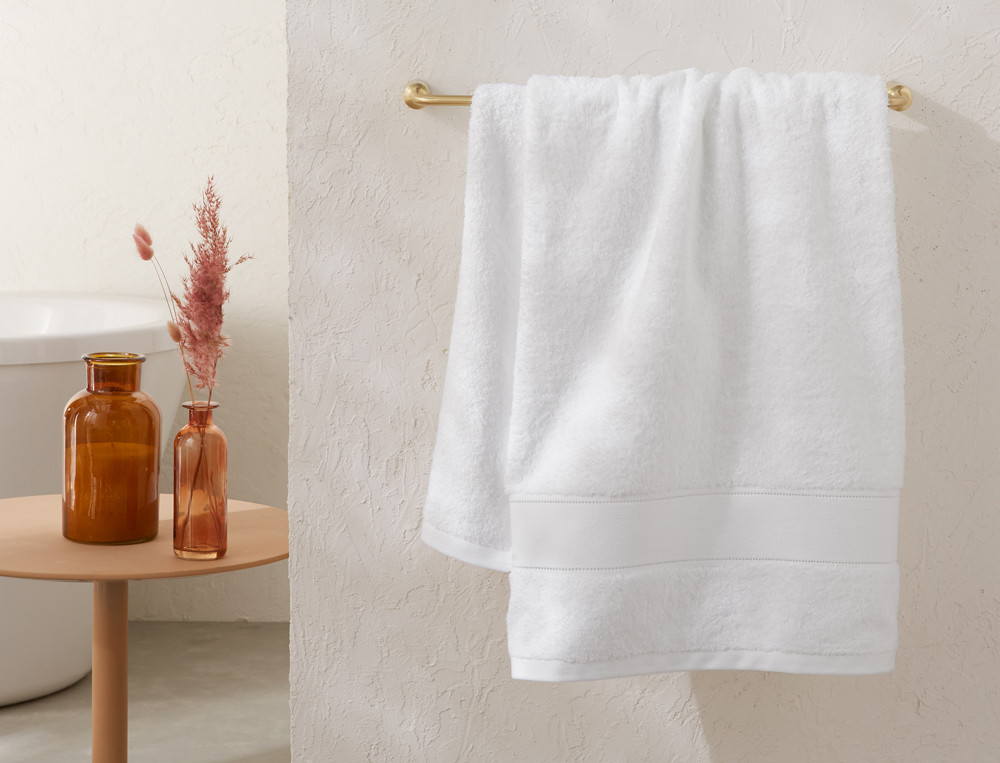 Drap de bain 65% coton et 35% modal 640g/m2 Matinale