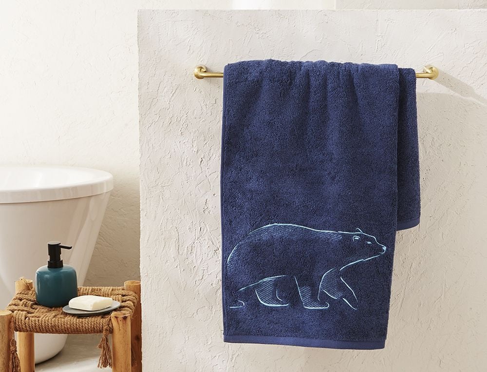 Drap de bain uni bleu indigo brodé ours Sur la banquise