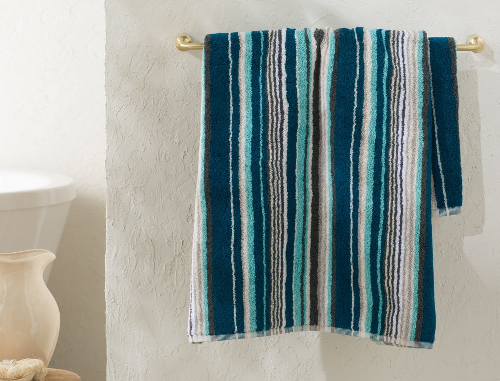/fr/la-salle-de-bain/drap-de-bain/drap-de-bain-raye-baies-celestes/