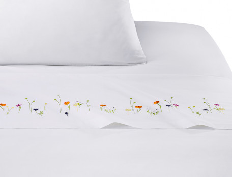 Drap brodé percale En promenade