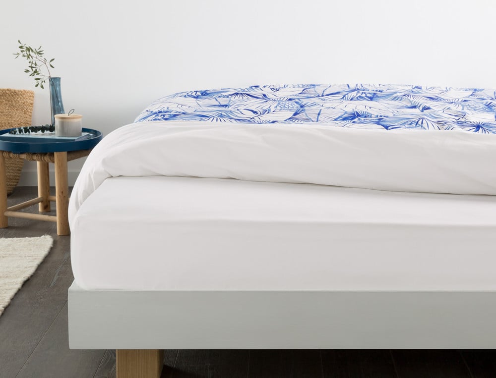 /fr/la-chambre/linge-de-lit/drap-housse/drap-housse-chemin-cotier/