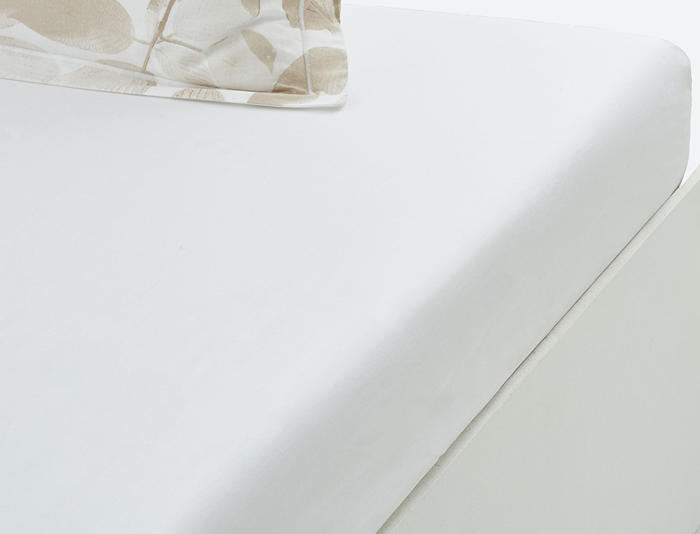 /fr/la-chambre/linge-de-lit/drap-housse/drap-housse-sous-le-charme/