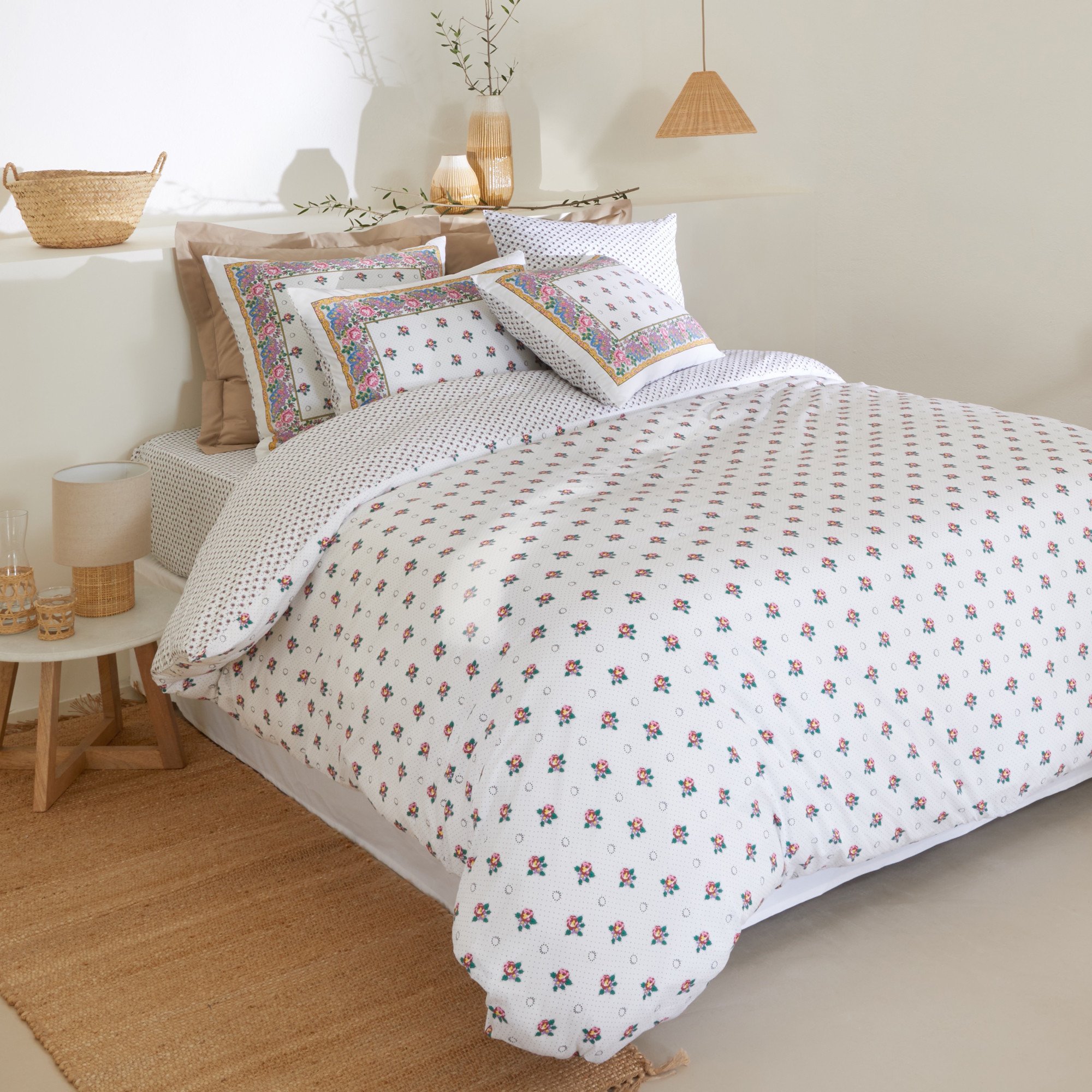 /fr/la-chambre/linge-de-lit/drap/drap-pompadour-blanc/