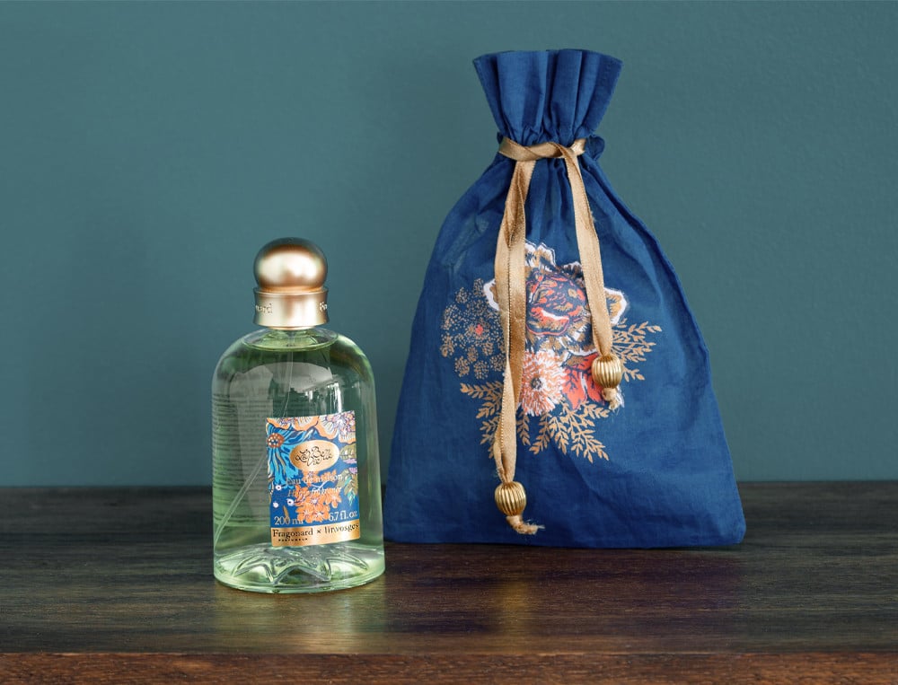 /fr/la-deco/accessoires/eau-de-maison-la-belle-vie/