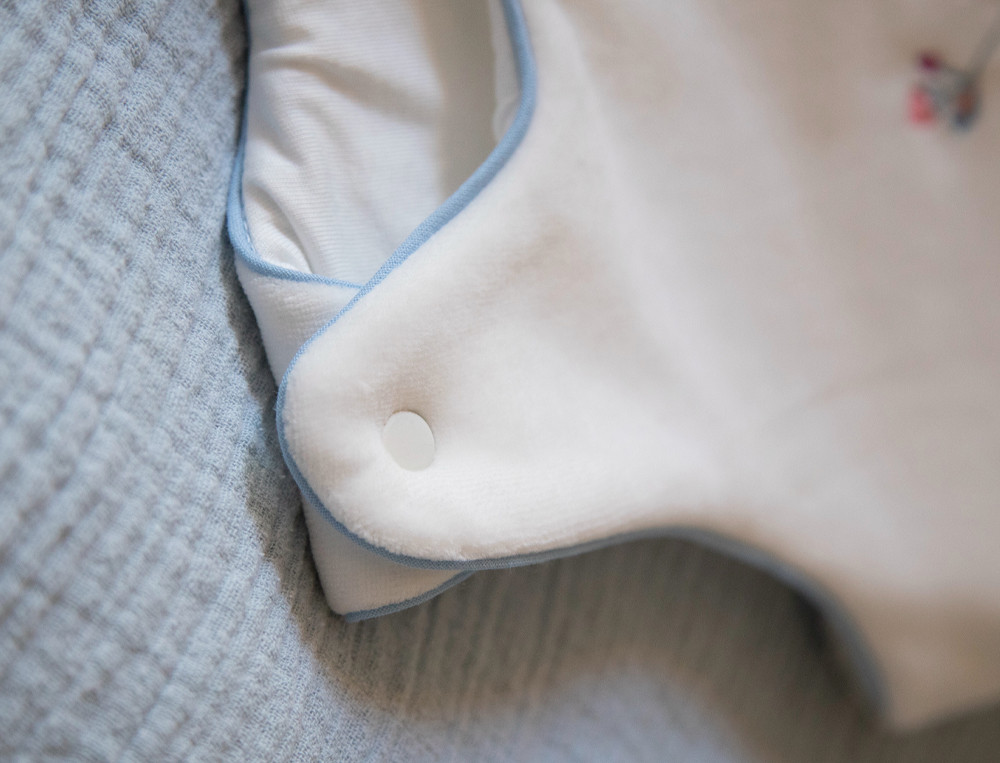 /fr/les-vetements-d-interieur/enfant-bebe/vetement-bebe/gigoteuse-en-balade/