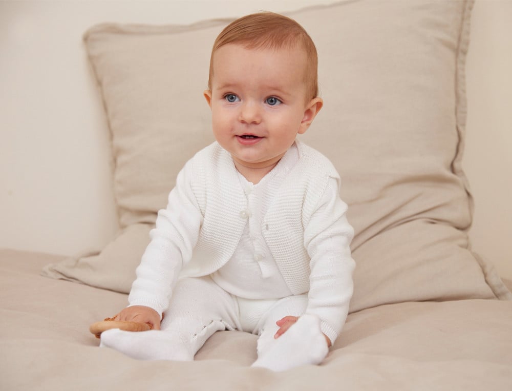 /fr/les-vetements-d-interieur/enfant-bebe/vetement-bebe/gilet-bebe-jolie-berceuse/