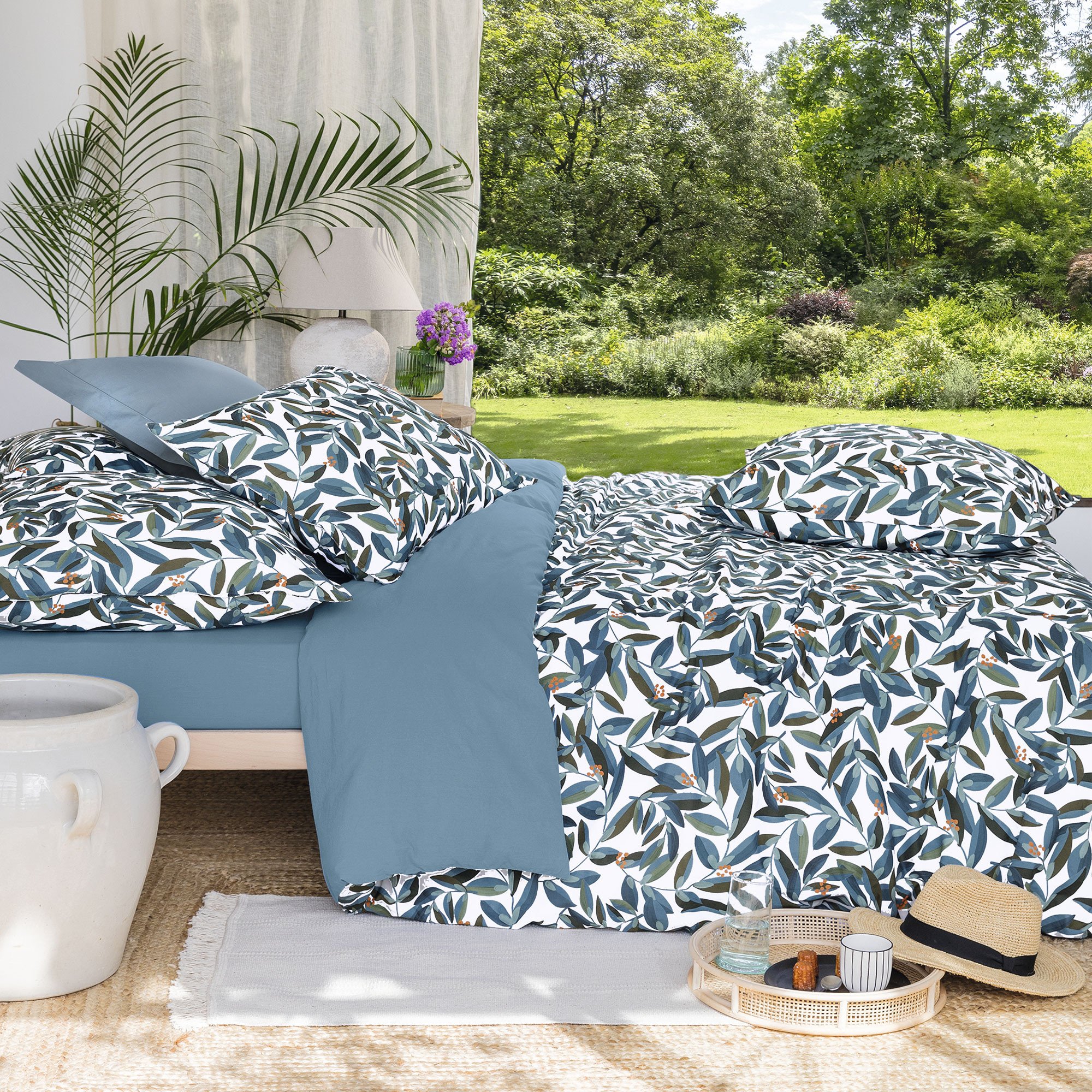 /fr/la-chambre/linge-de-lit/housse-de-couette/housse-de-couette-dans-la-pergola/