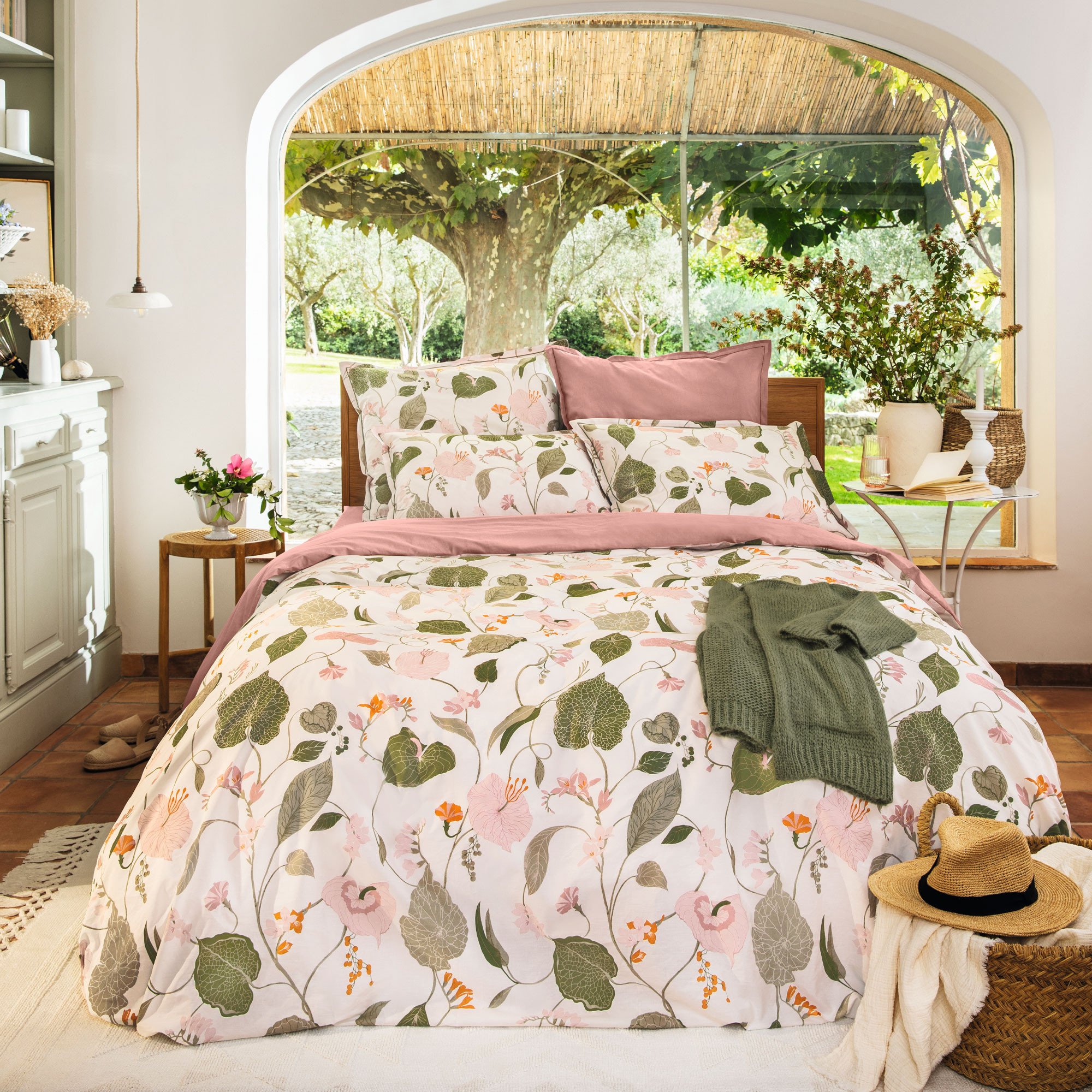 /fr/la-chambre/linge-de-lit/housse-de-couette/housse-de-couette-flore/