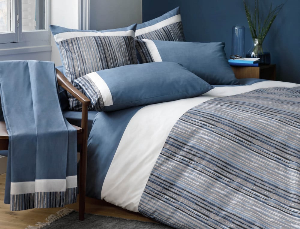 /fr/la-chambre/linge-de-lit/housse-de-couette/housse-de-couette-infiniment-bleu/