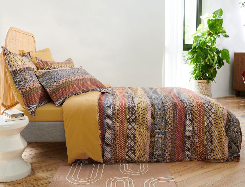 /fr/la-chambre/linge-de-lit/housse-de-couette/housse-de-couette-lourmarin/