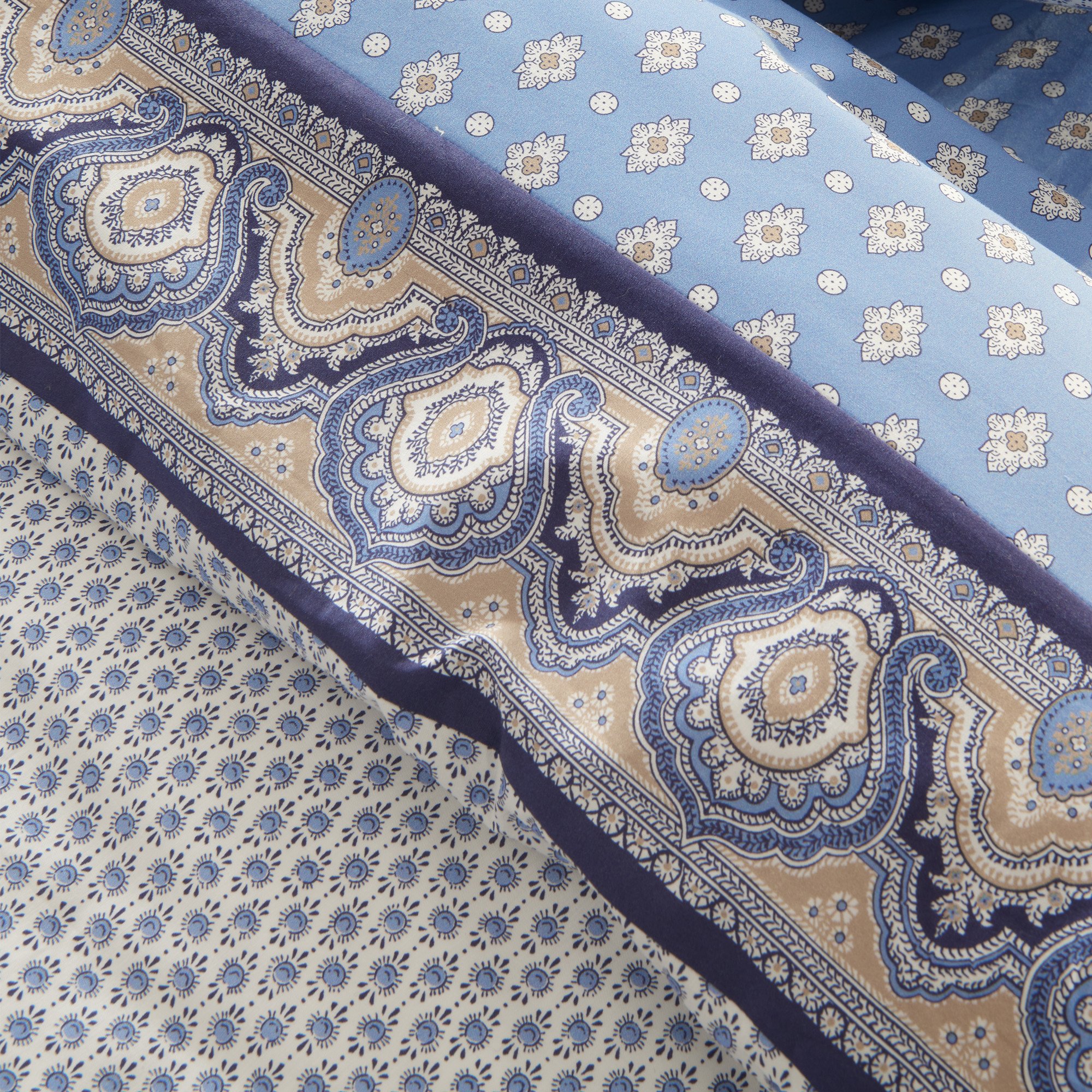 /fr/la-chambre/linge-de-lit/housse-de-couette/housse-de-couette-merveille/