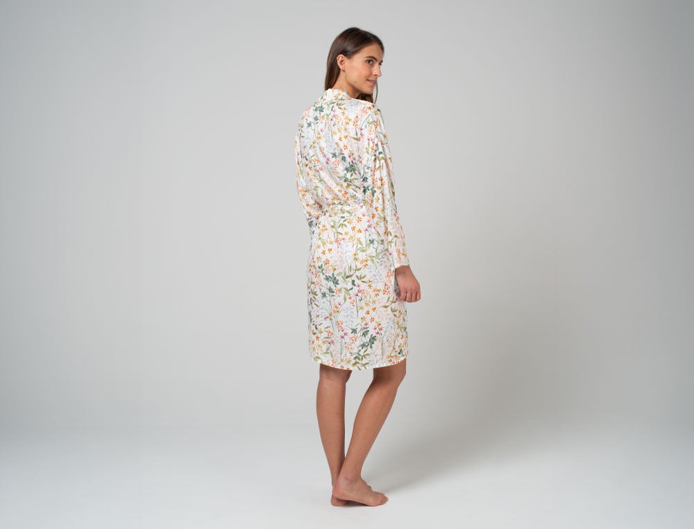 /fr/les-vetements-d-interieur/femme/robe-de-chambre-et-kimono/kimono-belle-matinee/