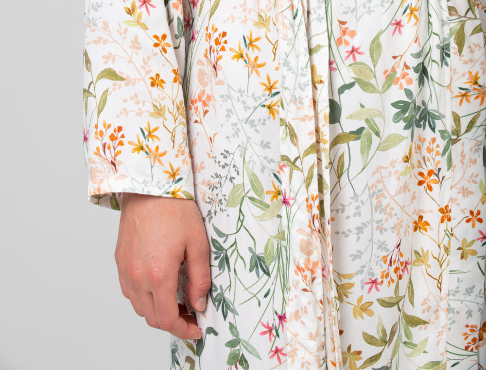 /fr/les-vetements-d-interieur/femme/robe-de-chambre-et-kimono/kimono-belle-matinee/