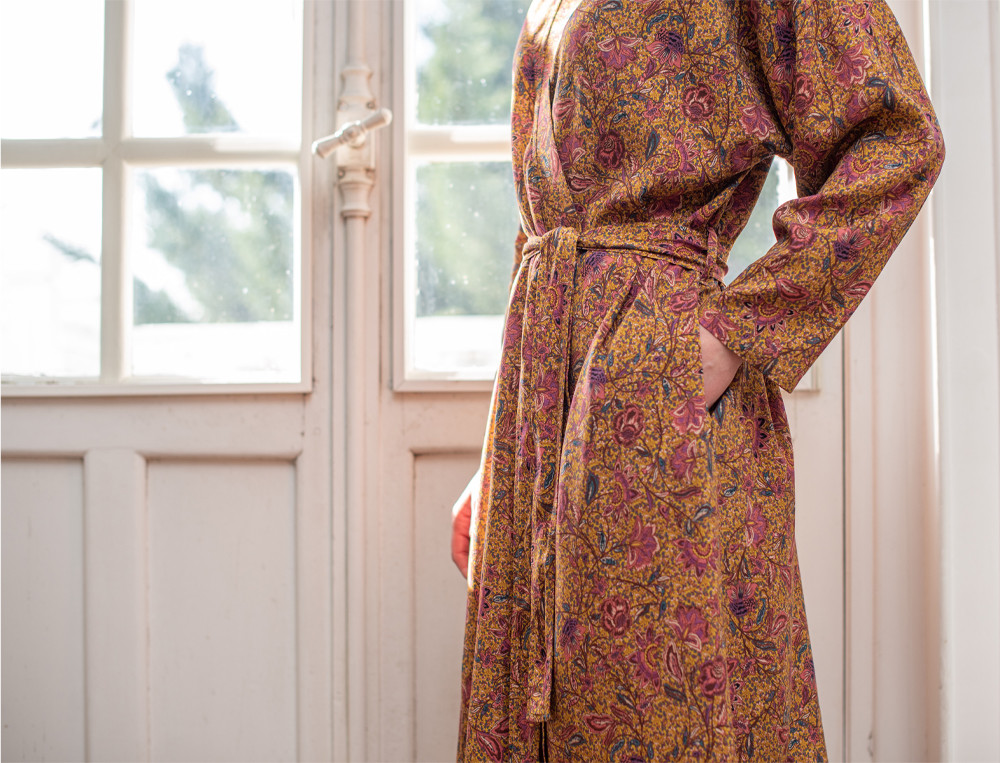 /fr/les-vetements-d-interieur/femme/robe-de-chambre-et-kimono/kimono-indienne/