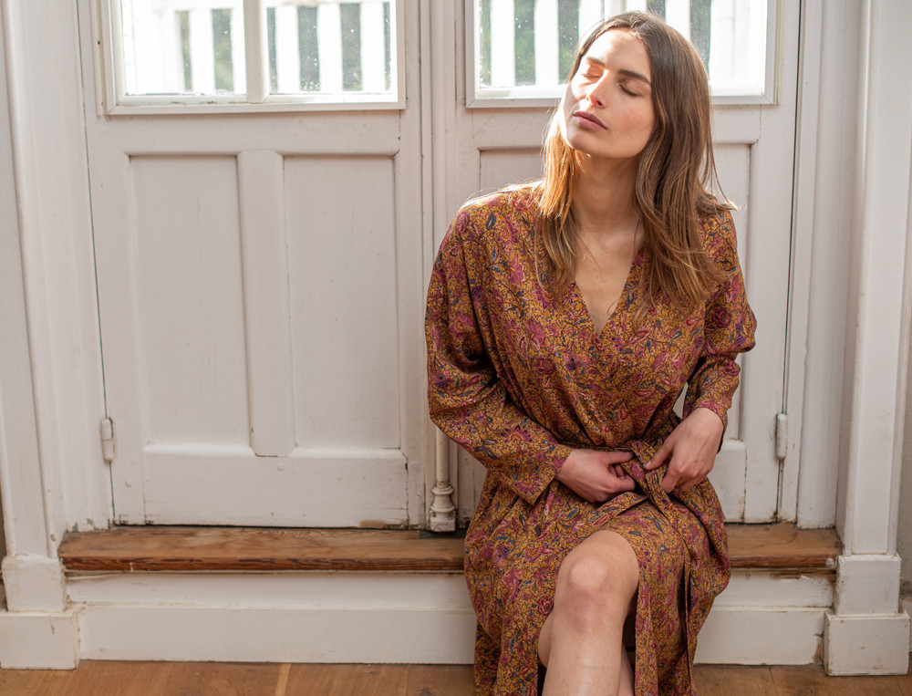 /fr/les-vetements-d-interieur/femme/robe-de-chambre-et-kimono/kimono-indienne/
