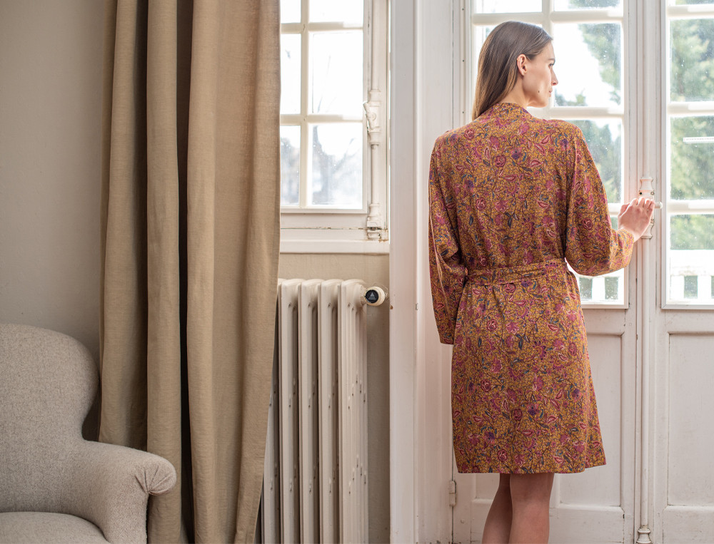 /fr/les-vetements-d-interieur/femme/robe-de-chambre-et-kimono/kimono-indienne/