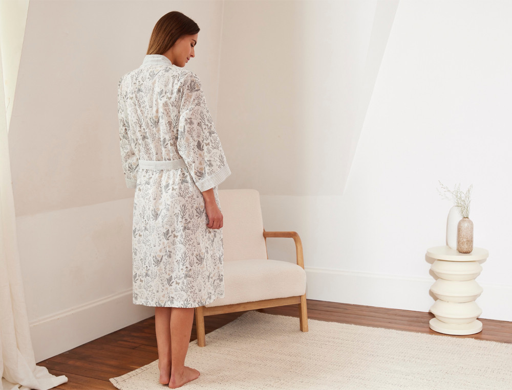 /fr/les-vetements-d-interieur/femme/robe-de-chambre-et-kimono/kimono-jolie-nostalgie/