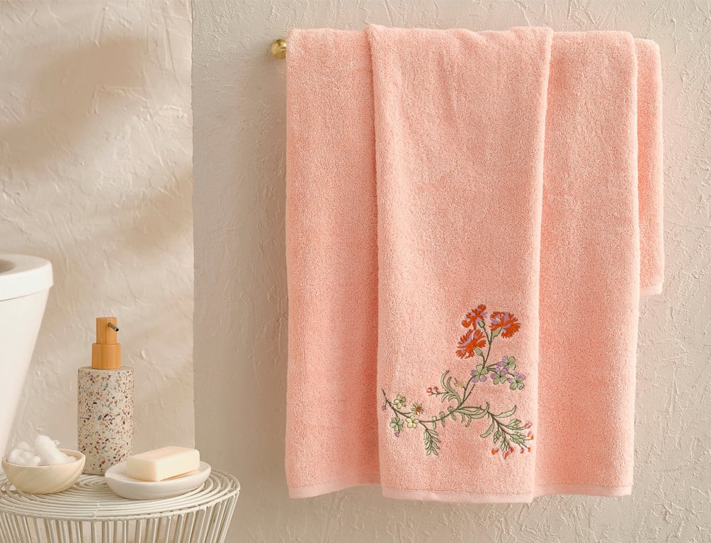 /fr/la-salle-de-bain/linge-de-toilette/linge-de-toilette-fantaisie/linge-de-bain-brode-les-delicates/