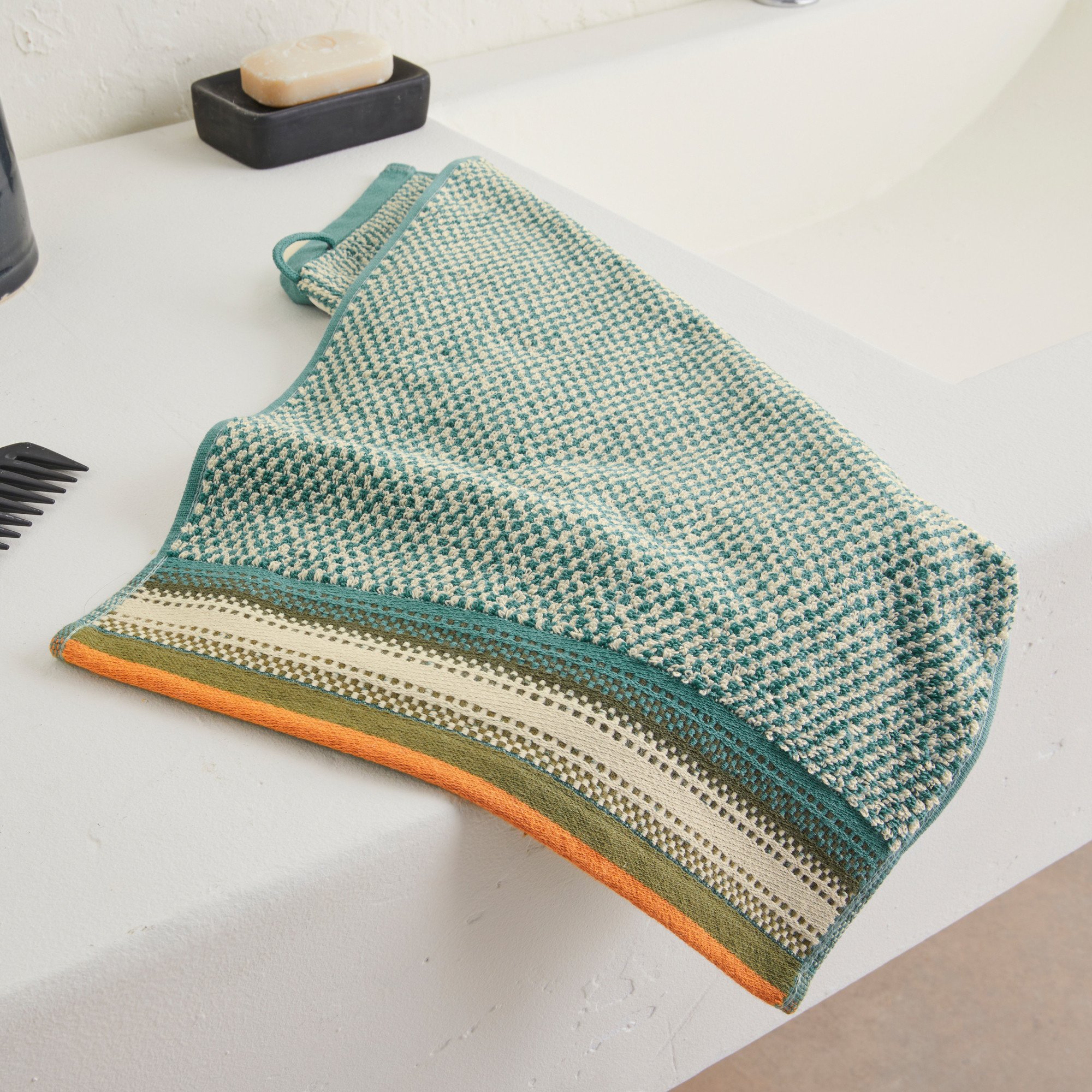 /fr/la-salle-de-bain/linge-de-toilette/linge-de-toilette-fantaisie/linge-de-bain-jacquard-damier-breda/