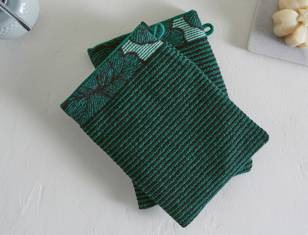 /fr/la-salle-de-bain/linge-de-toilette/linge-de-toilette-fantaisie/linge-de-bain-jacquard-raye-byzance/