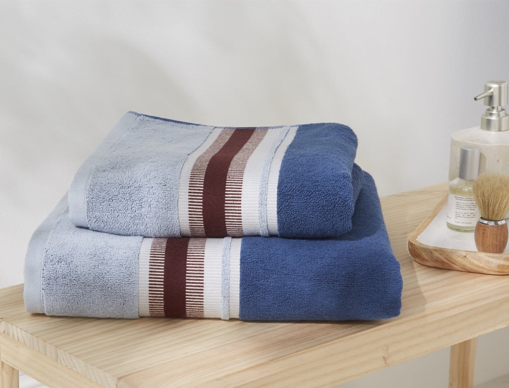 /fr/la-salle-de-bain/linge-de-toilette/linge-de-toilette-fantaisie/linge-de-bain-jacquard-bleu-evasion/