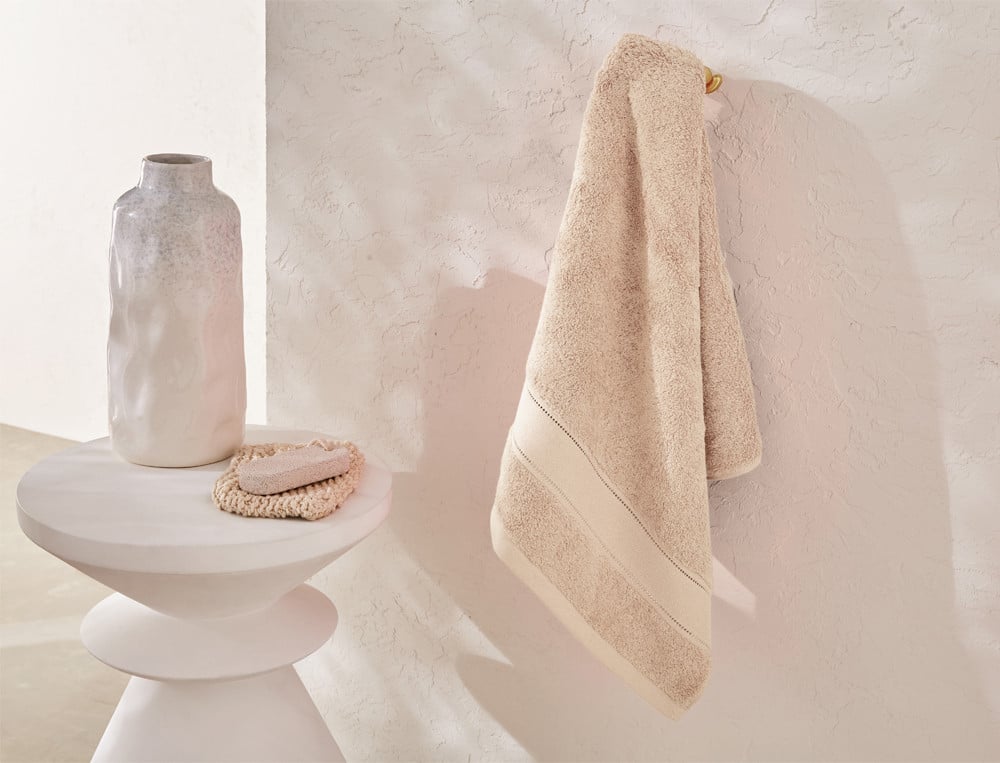 /fr/la-salle-de-bain/linge-de-toilette/linge-de-toilette-uni/linge-de-bain-matinale/