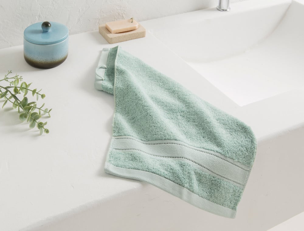 /fr/la-salle-de-bain/linge-de-toilette/linge-de-toilette-uni/linge-de-bain-matinale/